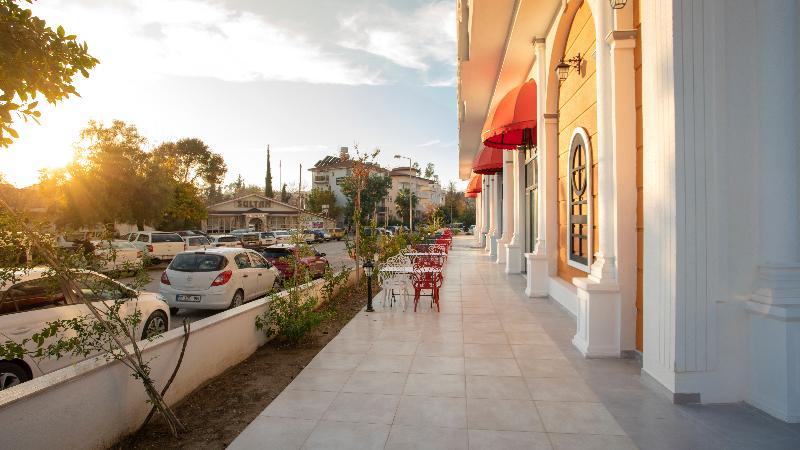The Sansa Hotel & Spa Манавгат Екстериор снимка